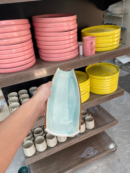 Leftover Curved Sushi Platter 14"x4" ( Teal Colorline )