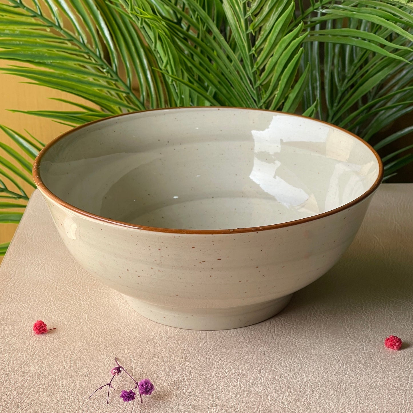 8 inch Round Bowl ( grey colorline )