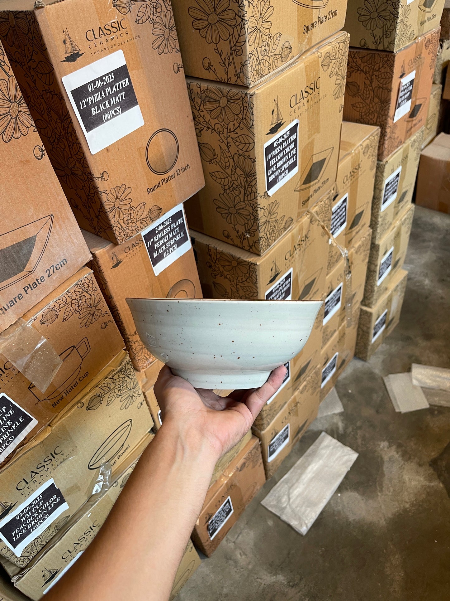 Leftover 8 inch Round Bowl ( Grey Colorline )