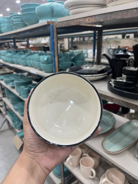 Leftover 4.5 inch Single Serving Bowl ( Glossy Off-White with Black Hearts )