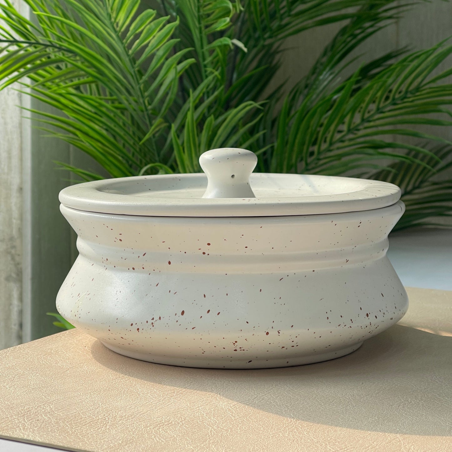 8 inch Handi ( White Matte with brown specks )