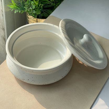 8 inch Handi ( White Matte with brown specks )